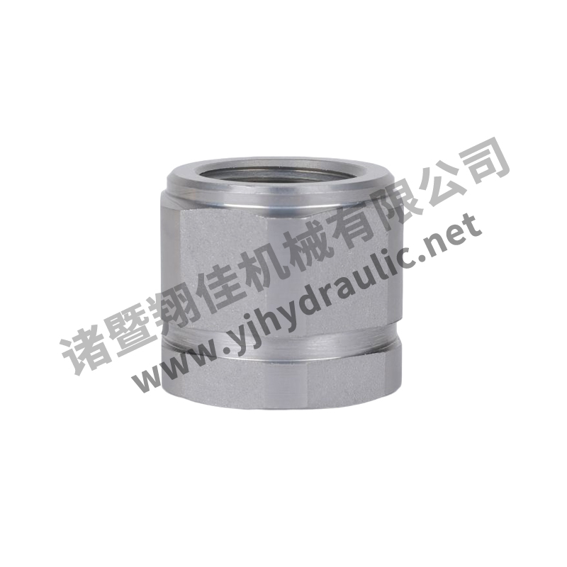 Carbon steel fluid fittings